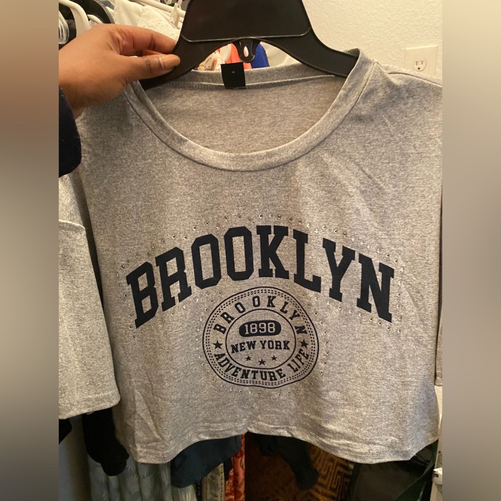Shein Drop Shoulder Crop top